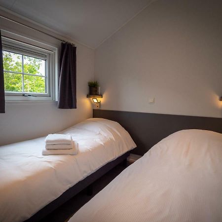 Luxe Lodge Zeehoeve Харлинген Экстерьер фото